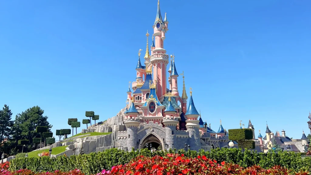 Disneyland Paris description of Disneyland Park • Find out what locations