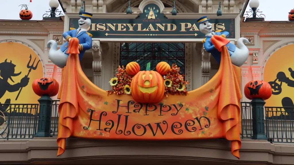 Disneyland Paris Disney Halloween Festival review • Guide to Halloween at Disneyland Paris • Information