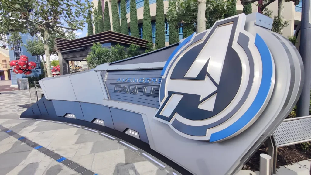 Disneyland Paris heroic welcome to MARVEL • Avengers at Disneyland Paris • Heroes of Earth at Disneyland Paris' Avengers campus