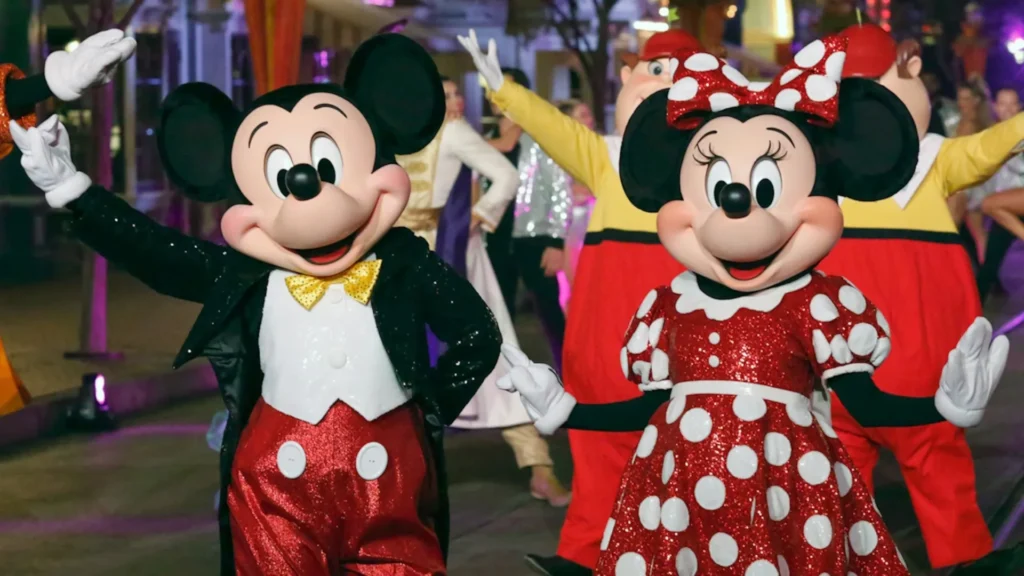 Disneyland Paris Celebrate Mickey and Minnie’s Birthday review • 4K full show video • Mickey & Minnie Mouse's Birthday Celebrations.