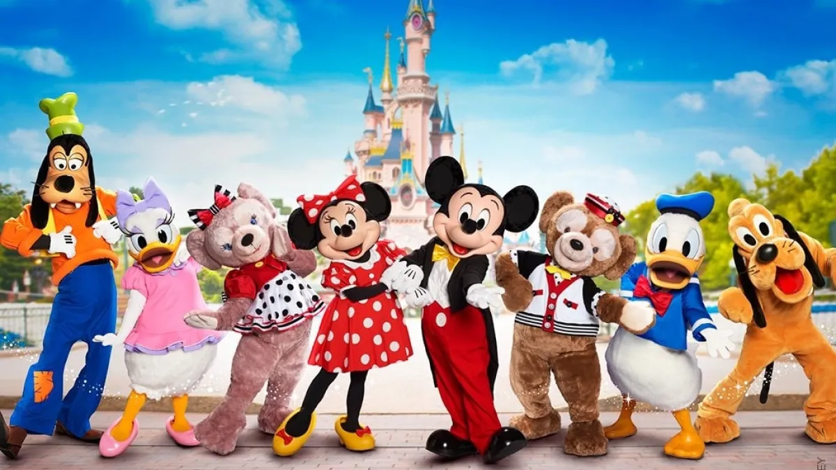 Meet The Characters At Disneyland Paris DLP Trip Meet The Characters At Disneyland Paris DLP Trip