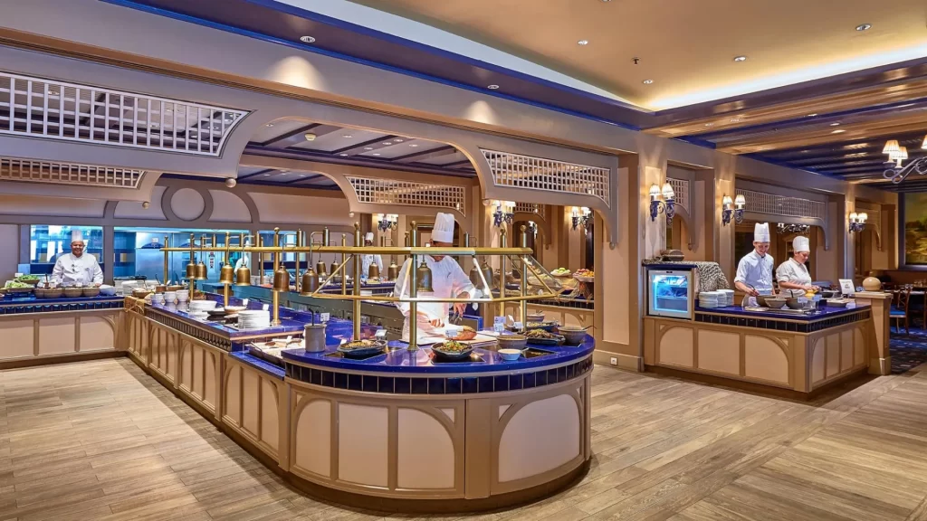 Disneyland Paris Cape Cod • 4K Video Review • All-you-can-eat buffet • Reservation • Cape Cod prices & menu.