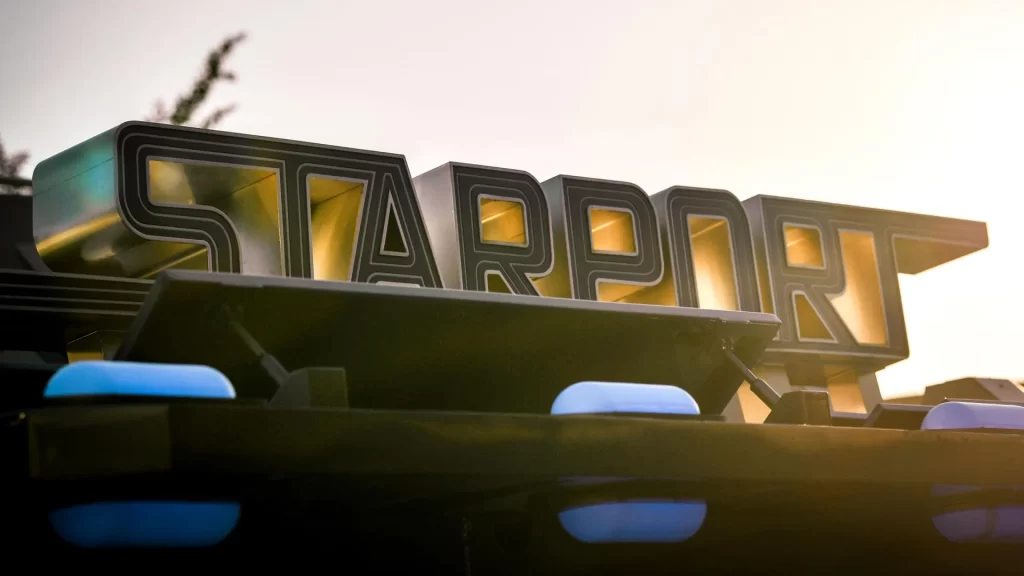 Disneyland Paris Starport Photographs captures special moments with iconic Star Wars characters in an immersive and futuristic setting.