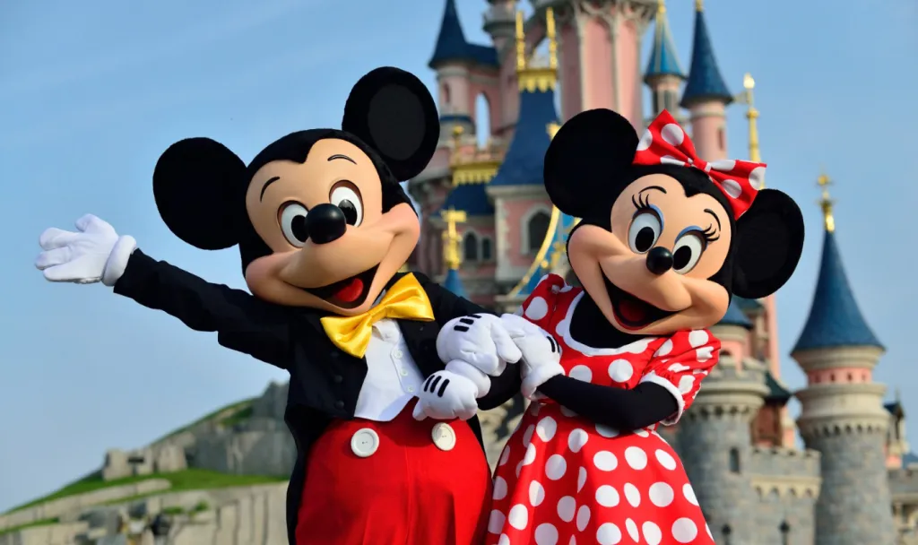 Disneyland Paris Welcomed by Mickey and Minnie