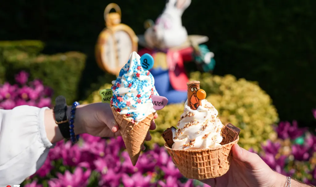 Disneyland Paris Grab a bite at March Hare Refreshments Disneyland Paris Grab a bite at March Hare Refreshments