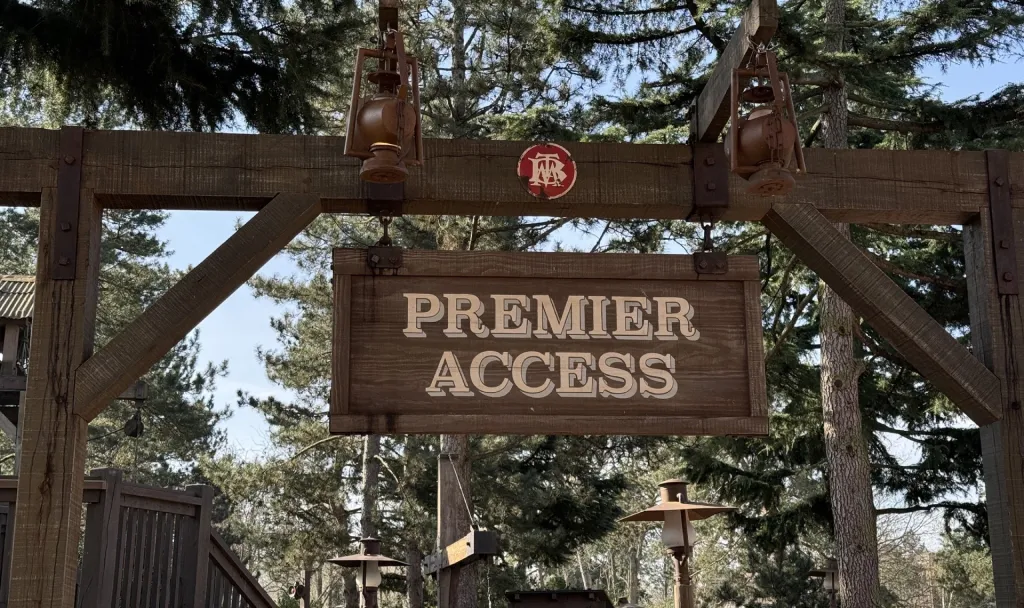 Disneyland Paris Premier Access entry