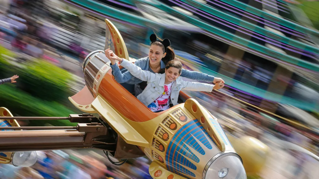 Disneyland Paris Take a Flight on Orbitron®