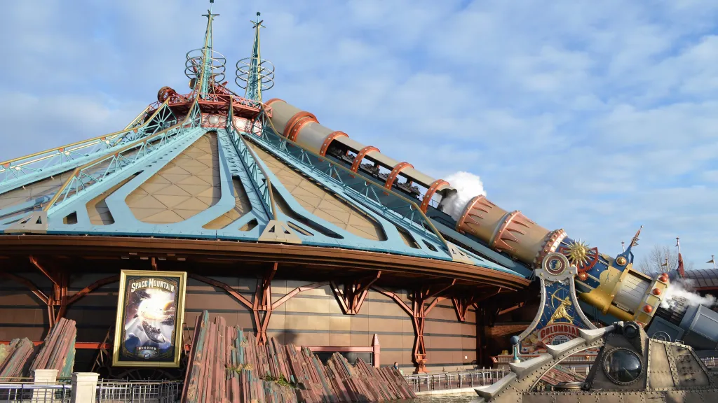 Disneyland Paris Star Wars Hyperspace Mountain ride