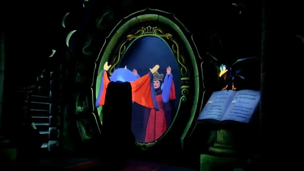 Disneyland Paris The Evil Queen is up to something