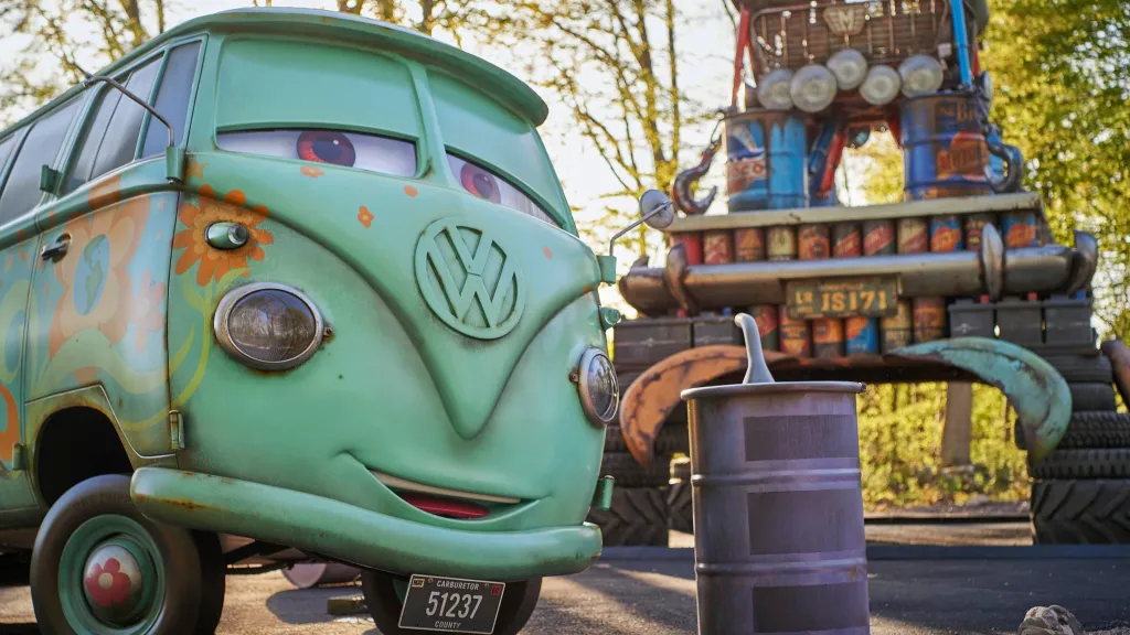 Disneyland Paris Hippie Fillmore
