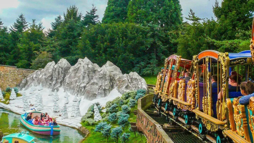 Disneyland Paris Fun descent
