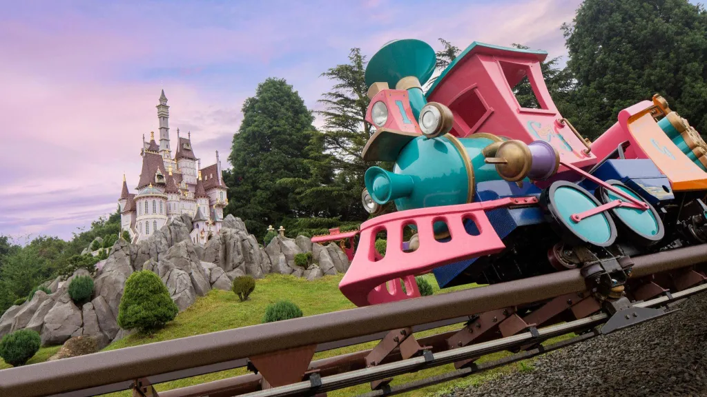Disneyland Paris Speeding train with castle view