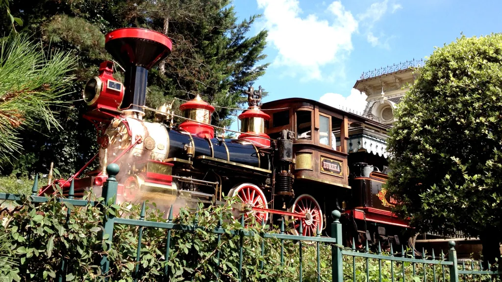 Disneyland Paris The classic Eureka train