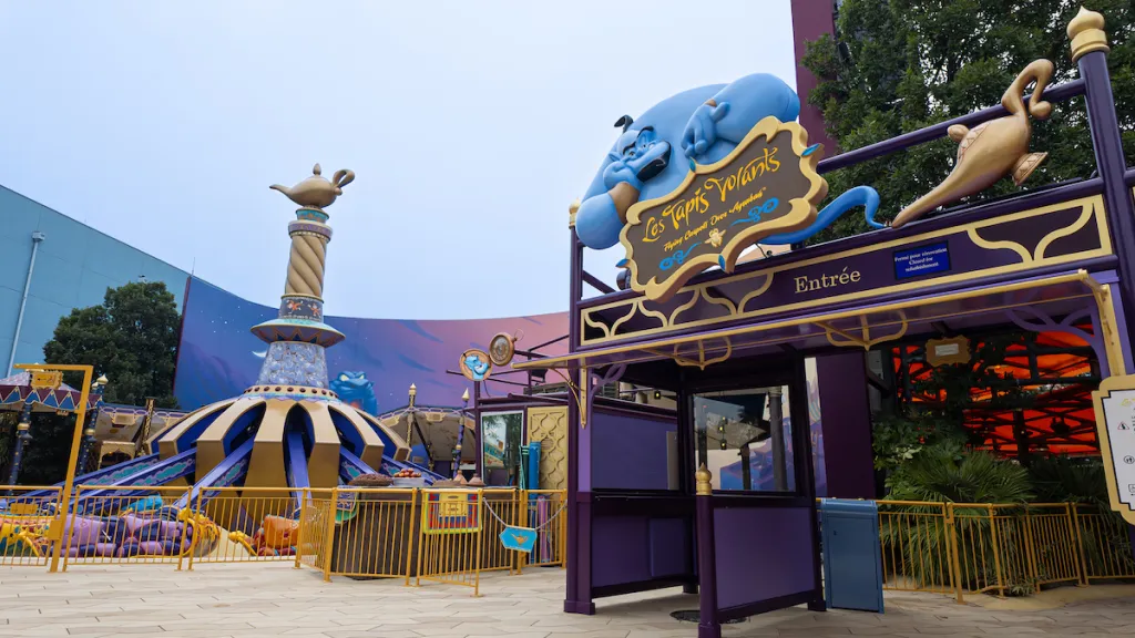 Disneyland Paris Entrance to Les Tapis Volants