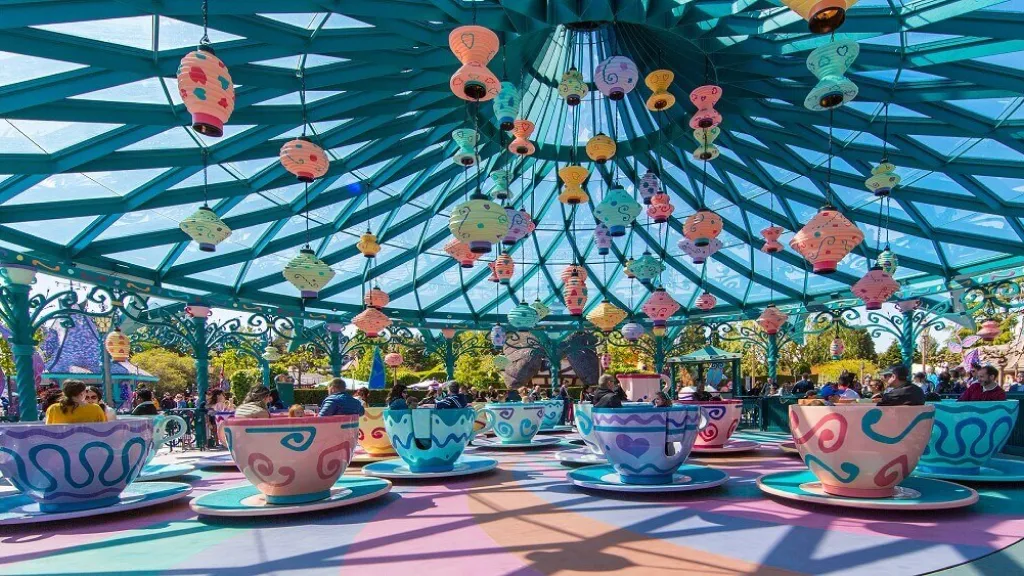 Disneyland Paris Whirling teacups