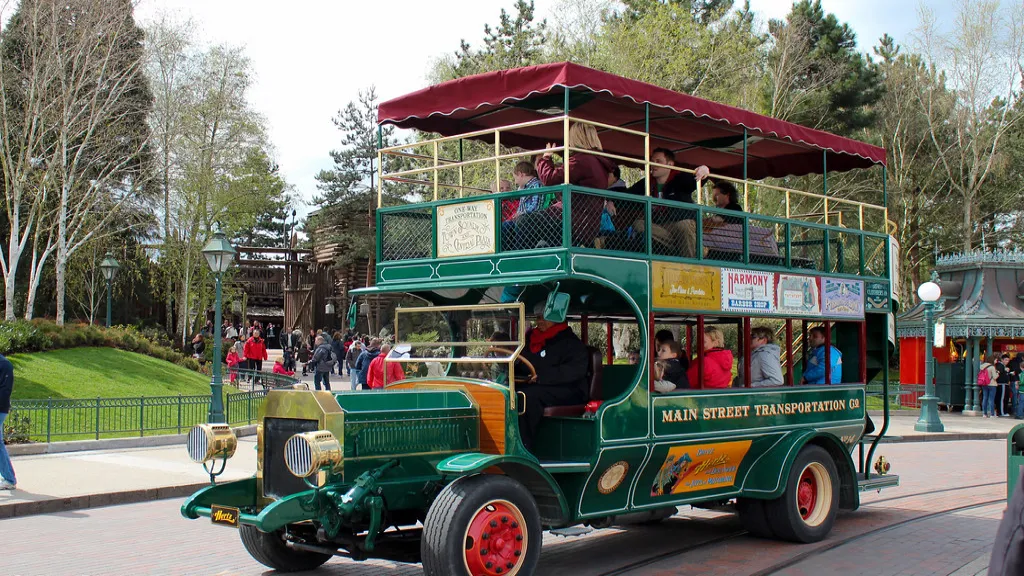 Disneyland Paris Omnibus