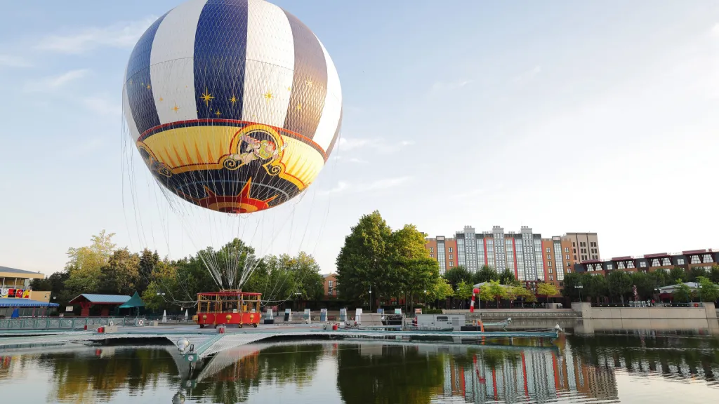 Disneyland Paris Soaring on PanoraMagique