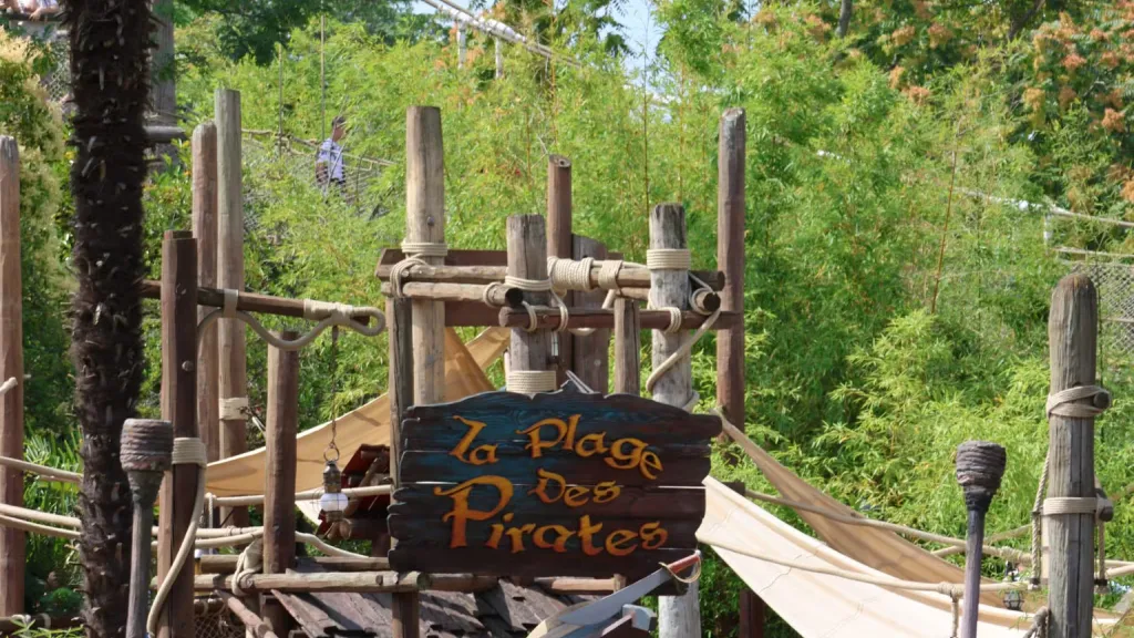 Disneyland Paris Pirates’ Beach sign
