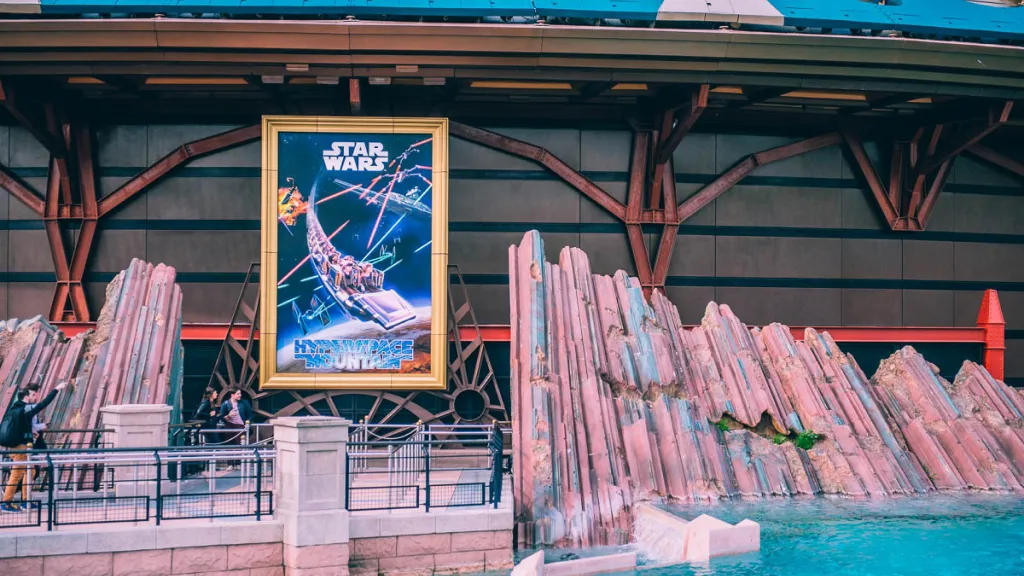 Disneyland Paris Star Wars poster