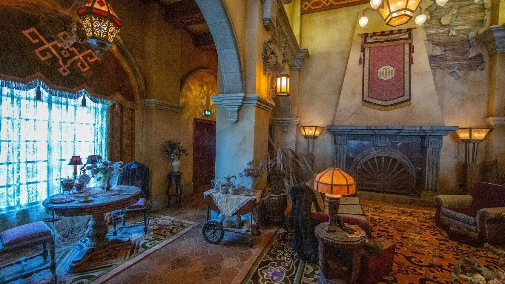 Disneyland Paris Abandoned hotel lobby