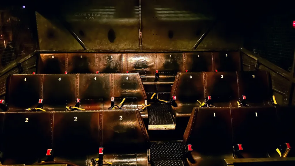 Disneyland Paris Tower of Terror seats