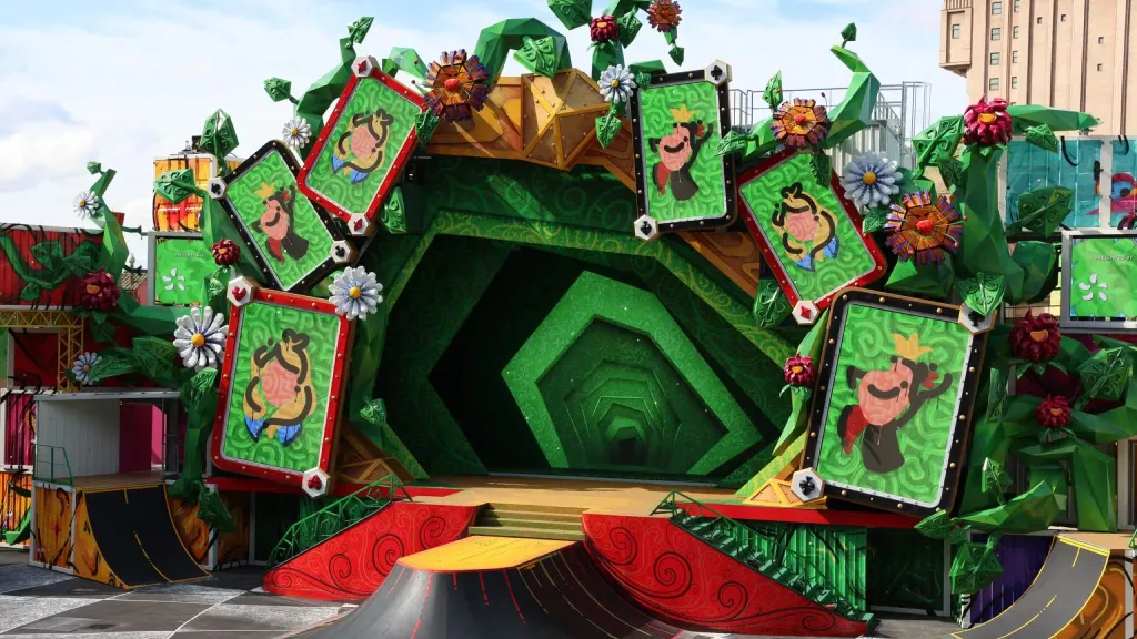 Disneyland Paris Stage of Alice and the Queen of Hearts