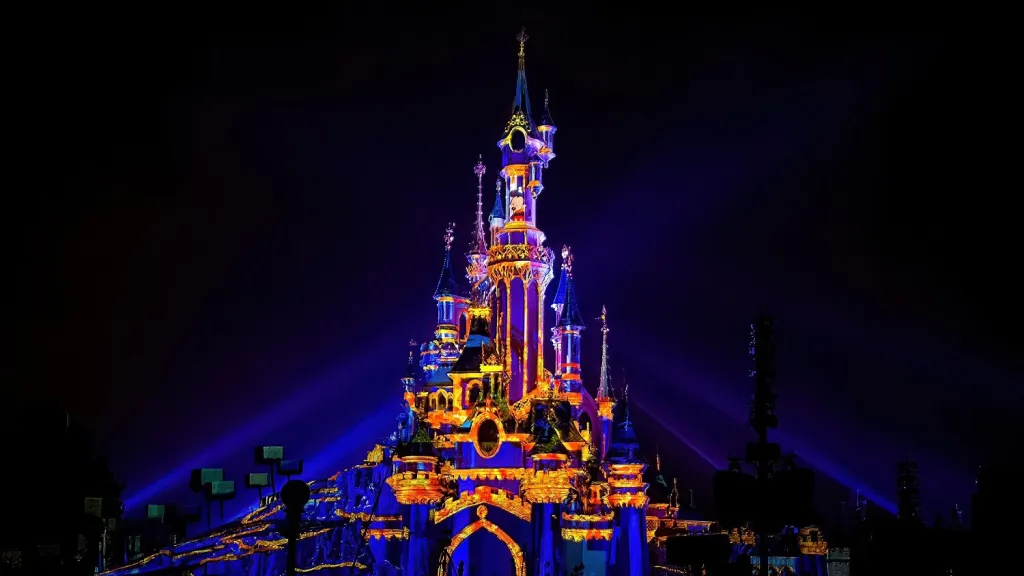 Disneyland Paris Mickey appears above the castle Disneyland Paris Mickey appears above the castle