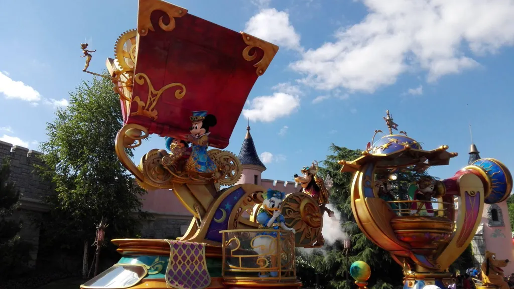 Disneyland Paris Mickey and Friends float Disneyland Paris Mickey and Friends float