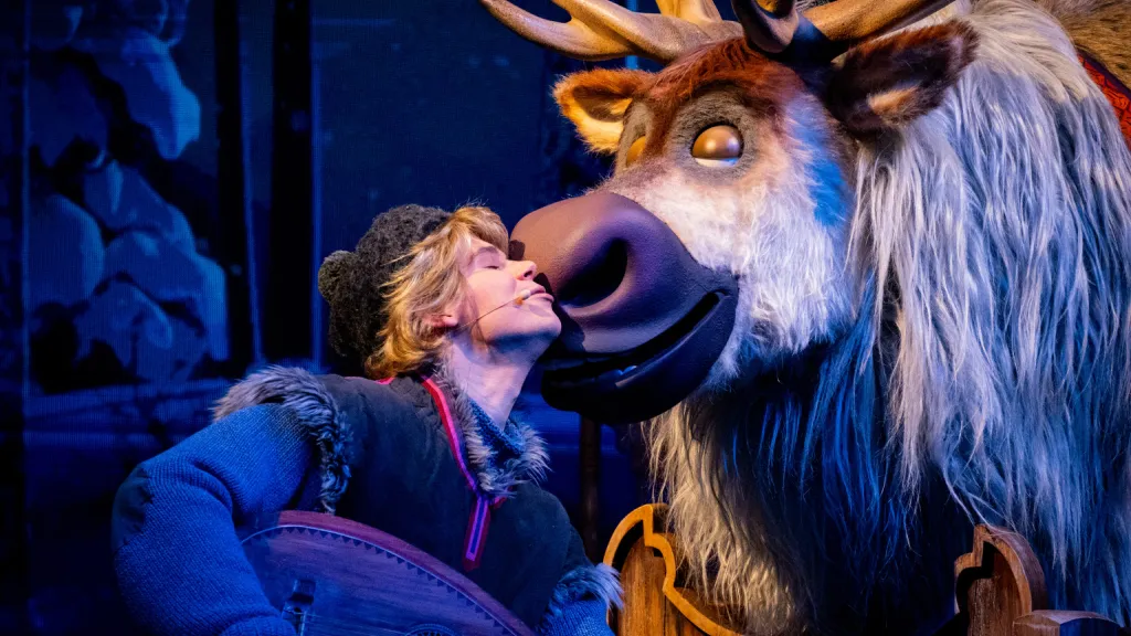 Disneyland Paris Kristoff and Sven together