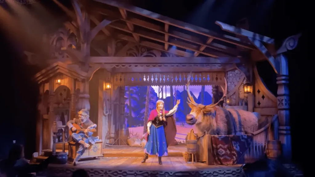 Disneyland Paris A warm welcome from Anna, Kristoff & Sven