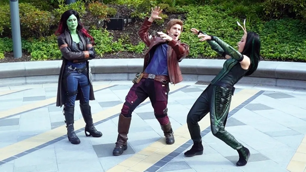 Disneyland Paris Join the cosmic dance-off