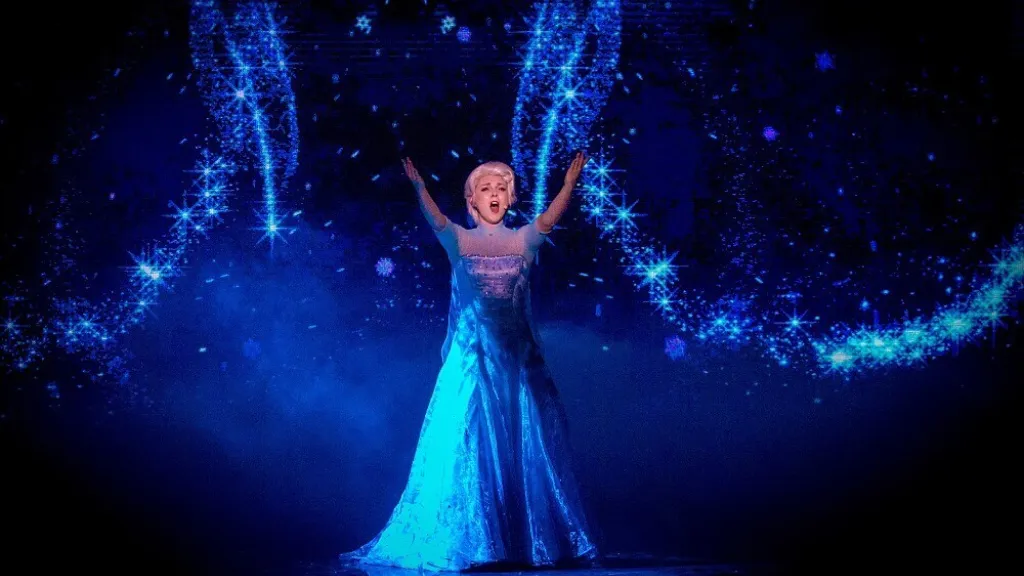 Disneyland Paris The beautiful queen Elsa